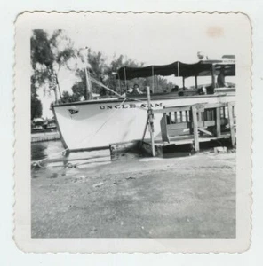 1951 Snapshot Uncle Sam Tour Boat at Dock, 1000 Islands, New York - Picture 1 of 2