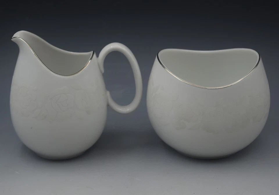 НАБОР ФАРФОРОВЫХ СЛИВОК И САХАРНИЦ MID CENTURY RAYMOND LOEWY ROSENTHAL ERMINE - Изображение 1 из 4