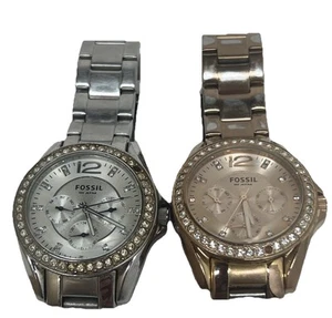 Two Fossil Women’s Watches ES-2203and ES2811- 10 ATM Need Battery - Picture 1 of 11