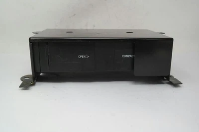 99 00 01 02 CAMBIADOR DE CD MERCURY COUGAR SIN FUNDA DE DISCO 9888-18C849-AC Foto 1 de 4