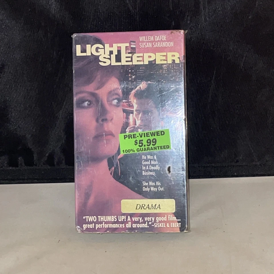 Light Sleeper VHS 1992 Willem Dafoe Susan Sarandon Schrader Action Sealed Foto 1 de 1