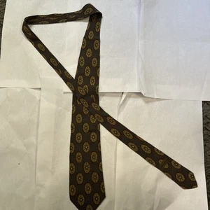 Vintage Giorgio Armani Cravatte Mens Necktie Geometric Pattern 100% Pure Silk - Picture 1 of 3