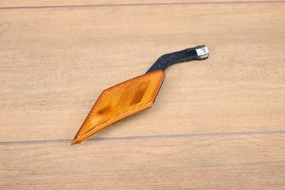 13-20 Scion FRS 斯巴鲁 BRZ 86 乘客侧转灯反射器标记 原始设备制造商 — 第 1/4 张图片