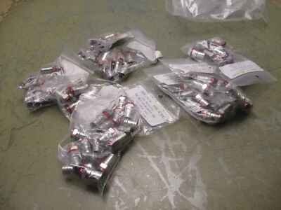 Lote de 90 conectores F Belden doble burbuja RG59 DB59PL2/4 [5*M-11.5] Foto 1 de 4