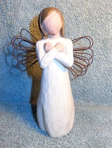 2003 Salice Albero SEGNO PER AMORE Statuetta di Susan Lordi Braccia Incrociata Ragazza - Foto 1 di 3