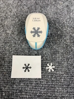 Recollections  5/8" Snowflake Small Paper Lever Punch EUC WORKS - Image 1 of 4