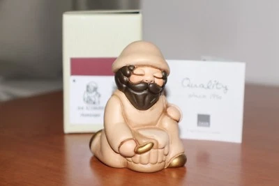 THUN, Presepe classico. "Mungitore" champagne. Altezza 7,5 cm. Nuovo. - Immagine 1 di 2