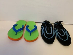 Lots Of Boys Swim Shoes Sz.  1-2 - Picture 1 of 3
