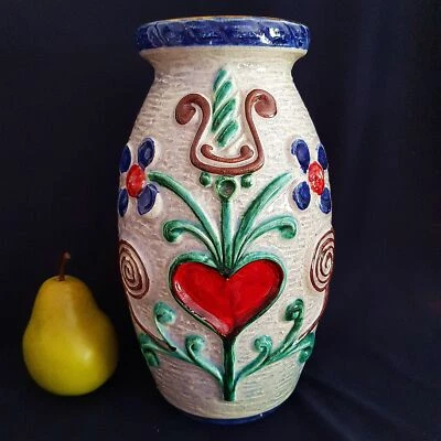 Magnifique vase en relief joyeusement décoré années 60 Bay forme céramique 68 25 - Photo 1/4