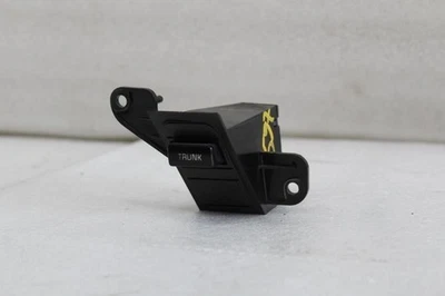 Interruptor de liberación de maletero Buick Lesabre 1996 1997 1998 1999 Foto 1 de 4