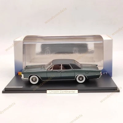 GLM Models 1/43 Lincoln Continental 1969 Green GLM43103102 Resin Car Collection - Image 1 of 4