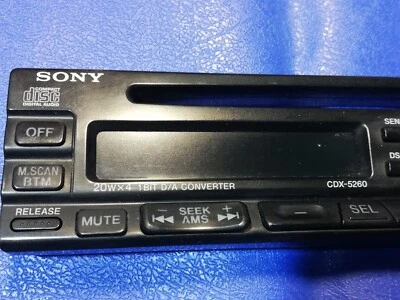 FRONTALINO AUTORADIO SONY CDX-5260 CON CUSTODIA RICAMBIO RADIO CD  PERFETTO - Immagine 1 di 4