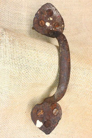 Old Tool Box Trunk Handle Barn Gate Drawer Door Pull Very Rustic Wrought Iron Cover