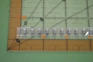 AVX TANTALUM CAPACITOR 10uf 25v TAZG106K025CRZ0000 SMD CWR HI-Rel MIL 2 pcs - Picture 1 of 2