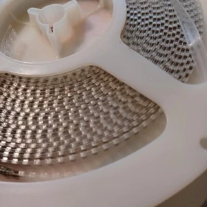 500 PCS 1206YZ105KAT2A AVX Cap Ceramic 1uF 16V X7S 10% SMD 1206 ROHS - Picture 1 of 1