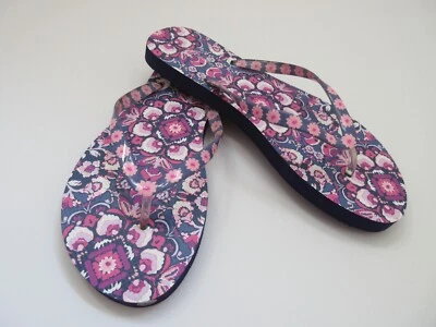 Vera Bradley Women's Flip Flop Magenta Medallion Print Large (9-10) New With Tag - Image 1 of 4
