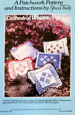 Almohada de ventana A Patchwork Pattern and Instructions by Yours Truly Cathedral 1980 Foto 1 de 2