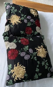Set Of 2 Black Silk Square Floral Pillow Covers Zippered  Cotton Lining - Picture 1 of 8