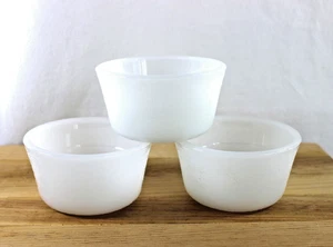 Juego de 3 tazas de natillas blancas Glasbake Ramekins - Imagen 1 de 10