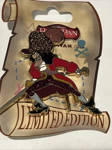 Disney Peter Pan Pin Captain Hook LE150 LE 150 New on Card MINT v11 - Picture 1 of 4