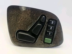 97-03 MERCEDES CLK320 CLK430 CLK55 PASSENGER SIDE RHSEAT ADJUSTMENT SWITCH - Picture 1 of 4