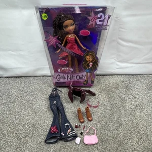 Bratz Girls Nite Out Sasha 21st Birthday Edition Modepuppe - Bild 1 von 8