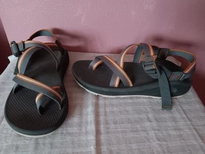 Chaco Toe Loop Men's Sandals Size 10 Gray and Orange Sport Adjustable - Picture 1 of 7