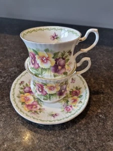 Queens Bone China Cup and Saucer. August Pansy. Made In England. - Picture 1 of 3