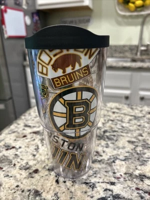 波士顿 BRUINS,24 盎司双壁,TUMBLER FROM TERVIS 含盖子 — 第 1/4 张图片