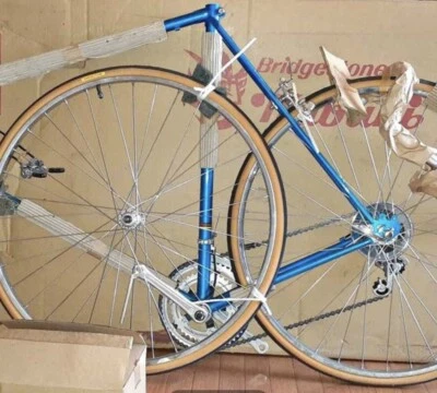 Bicicleta de carretera Bridgestone Kabuki nueva en caja Foto 1 de 4