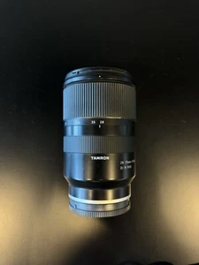 TAMRON 28-75mm f/2.8 DI III RXD - Bild 1 von 6