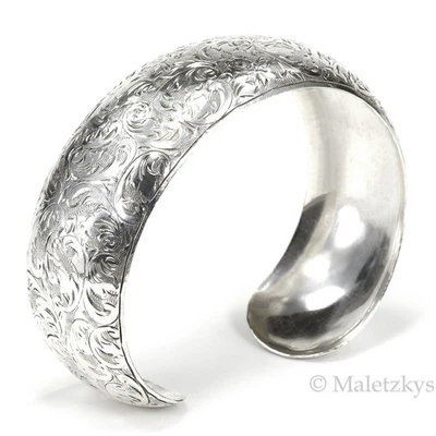 Österreich um 1940 - Alter Armreif getrieben & graviert 800er Silber Armspange - Bild 1 von 4