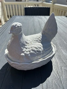 Vintage Portmeirion Size 2 Creamy White Pottery Egg Coop - Picture 1 of 6