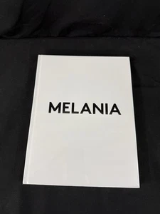 SEALED MELANIA TRUMP MEMOIR - COLLECTOR'S EDITION WITH SIGNED BOOKPLATE - Imagen 1 de 6