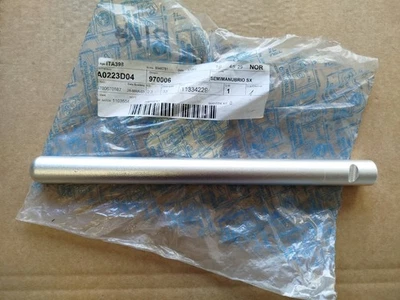 SEMI MANUBRIO SX GILERA  DNA  50-125-180 98/05  970006 SEMIMANUBRIO ORIGINALE - Immagine 1 di 3