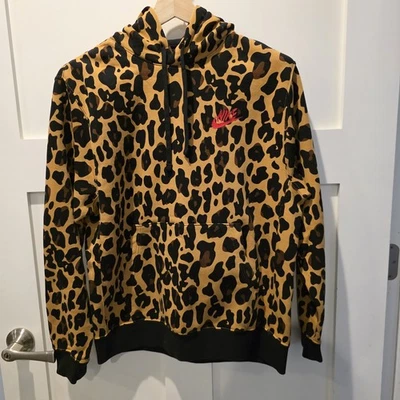 Nike Sportswear Club Sudadera con Capucha Polar Leopardo Estampado Animal Para Hombre Sudadera Mediana Foto 1 de 4