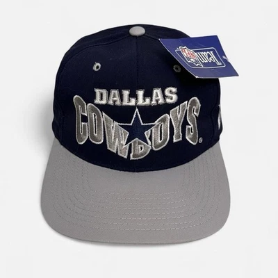 De colección Dallas Cowboys Snap Back Sombrero NFL Fútbol Azul Gris Spellout Años 90 Nuevo con Etiquetas Foto 1 de 4