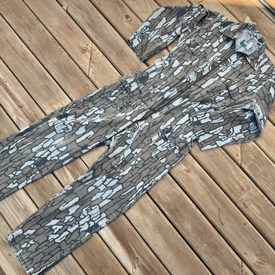 Vtg SAFTBAK Camouflage Hunting Long Sleeve Coveralls Mens L USA Rebark Jumpsuit - Image 1 of 4