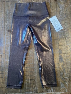 Леггинсы Lululemon Align HR Crop 21 дюйм блестящие коричневые бронзовая фольга женские размер 4 новые с ценниками - Изображение 1 из 3