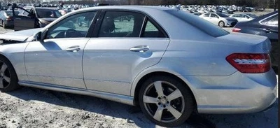 Airbag de rodilla para conductor Mercedes-Benz Clase E LH 2010-2016 FABRICANTE DE EQUIPOS ORIGINALES Foto 1 de 4