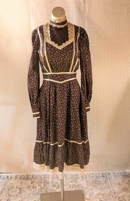 Vintage Gunne Sax Dress 7 Calico Floral Cottage Core Midi Brown Pink Western Tie - Image 1 of 4