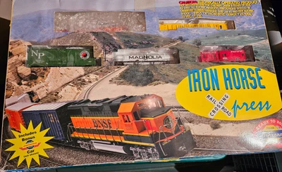 Vintage Athearn Iron Horse Xpress HO Scale Train Set Bonus Car  - Image 1 of 4