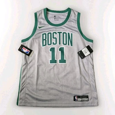 Camiseta deportiva Nike NBA Boston Celtics Kyrie Irving 11 edición City Swingman juvenil grande Foto 1 de 4