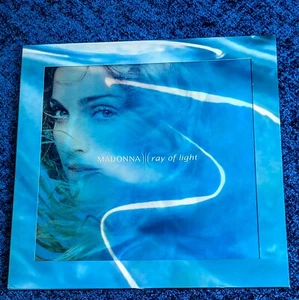 FUNDA ÁLBUM HOLOGRÁFICO MADONNA RAY OF LIGHT 25º ANIVERSARIO LIMITADO 2023 - Imagen 1 de 8