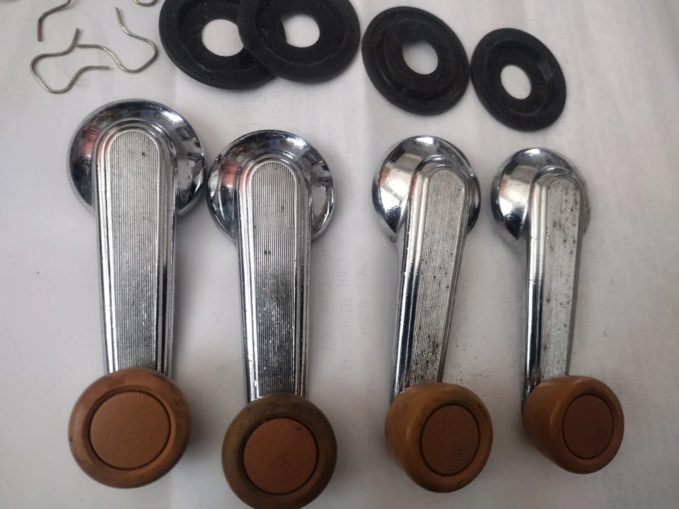 Perilla manivela ventana Datsun 200SX Nissan 1980 - 1983 cromo bronceado mango OEM original Foto 1 de 4