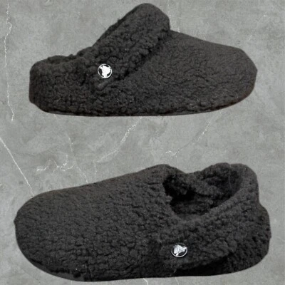 Zapatilla Crocs Clásica Acogedora Para Mujer 5 Para Hombre 3 Negra Suave Forrada con Pelusa Sandalia Foto 1 de 4