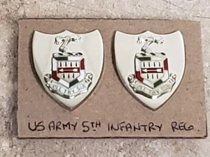 5th Infantry Regiment Crest DUI (Pair) - Picture 1 of 3