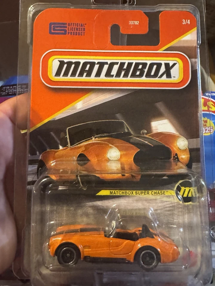 Matchbox 1965 Shelby Cobra 427 Super Chase Mainline 2025 Estuche K Foto 1 de 3