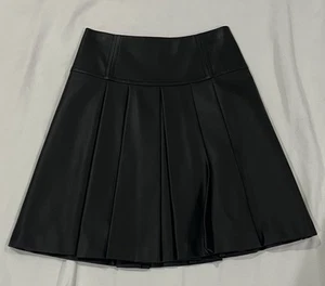 Michael Michael Kors Black Faux Leather Skirt Pleated Academia Women's 2 - Picture 1 of 6