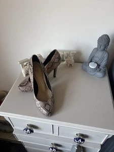 M& S Limited Edition Beige Snakeskin Stiletto Heels Size 4.5 - Picture 1 of 10